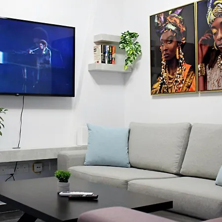 Luxury At Mackenzie With Private Parking And Balcony *